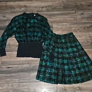 J. Tiktiner wool 3pc set valid floral green & black France 🇫🇷 Petites small i0